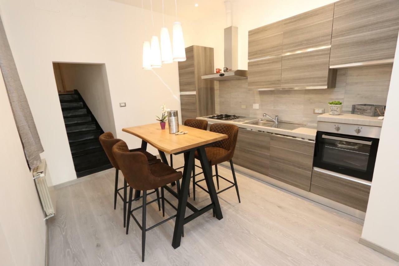 Lovely Apt Really Downtown - Free Private Parking Included! - جنوة المظهر الخارجي الصورة
