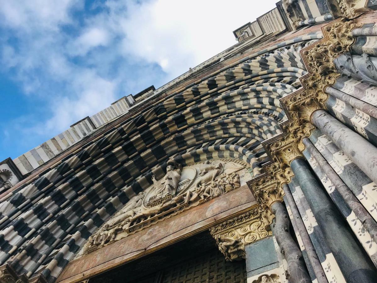 Lovely Apt Really Downtown - Free Private Parking Included! - جنوة المظهر الخارجي الصورة
