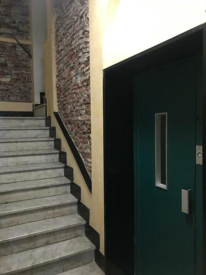 Lovely Apt Really Downtown - Free Private Parking Included! - جنوة المظهر الخارجي الصورة